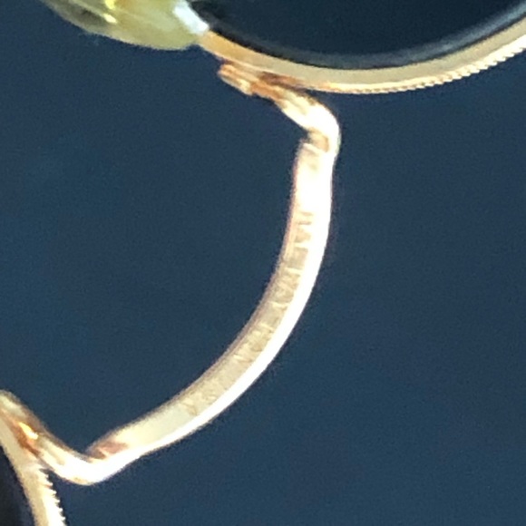 Vintage Bausch & Lomb Ray-Ban Gold Tone Oval Green Shade Sunglasses - Picture 9 of 15